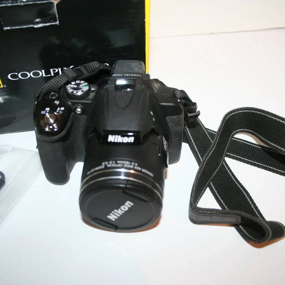 Nikon preowned excellent